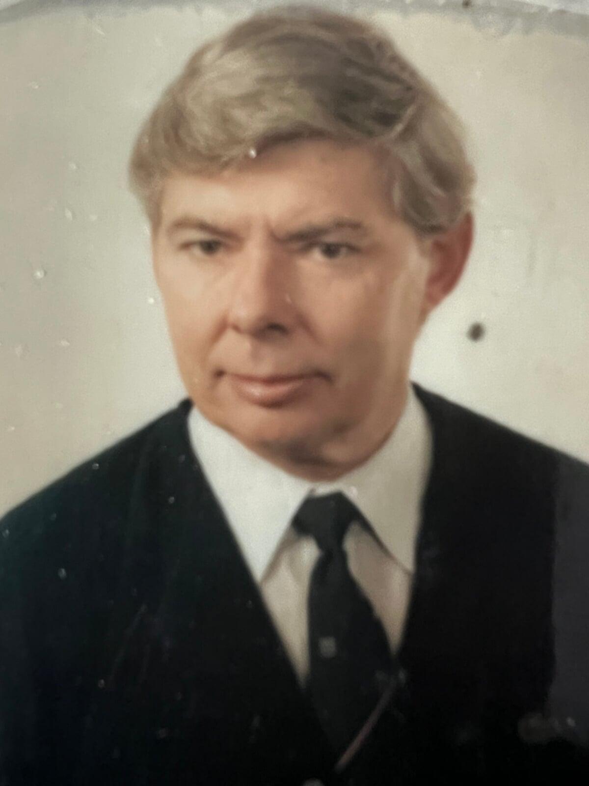 Perkins, Peter